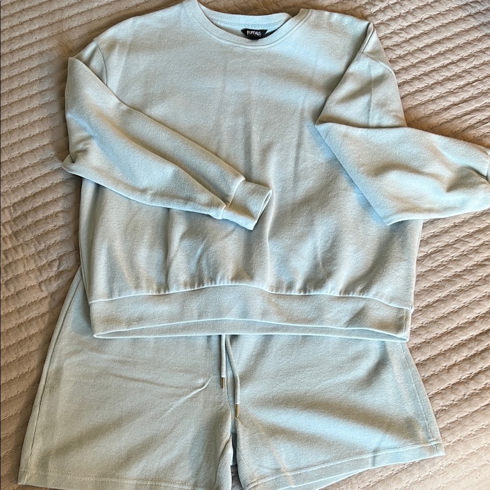 Buffalo David Bitton Light Blue Short Set